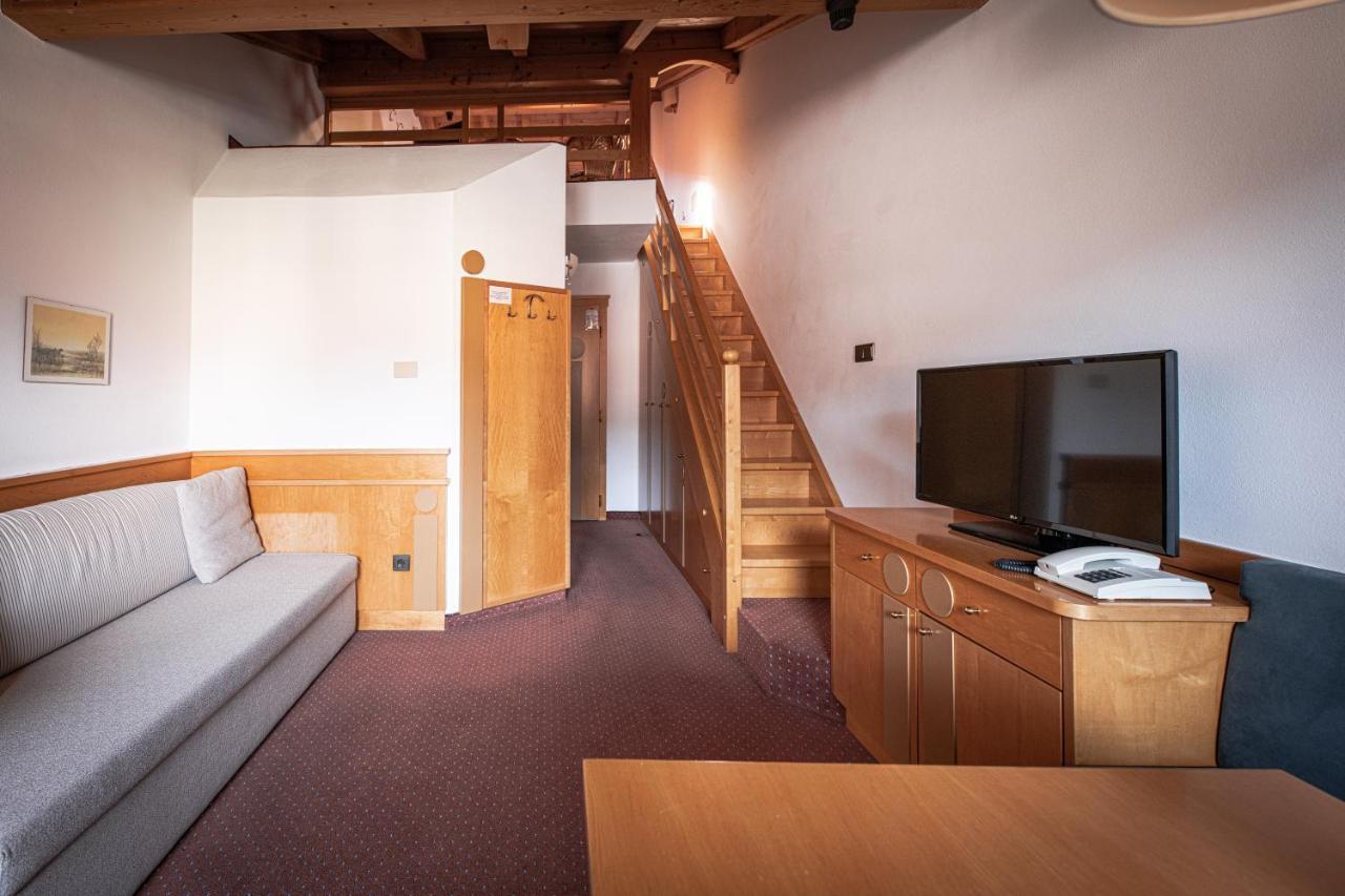 Hotel Gissbach Brunico Extérieur photo