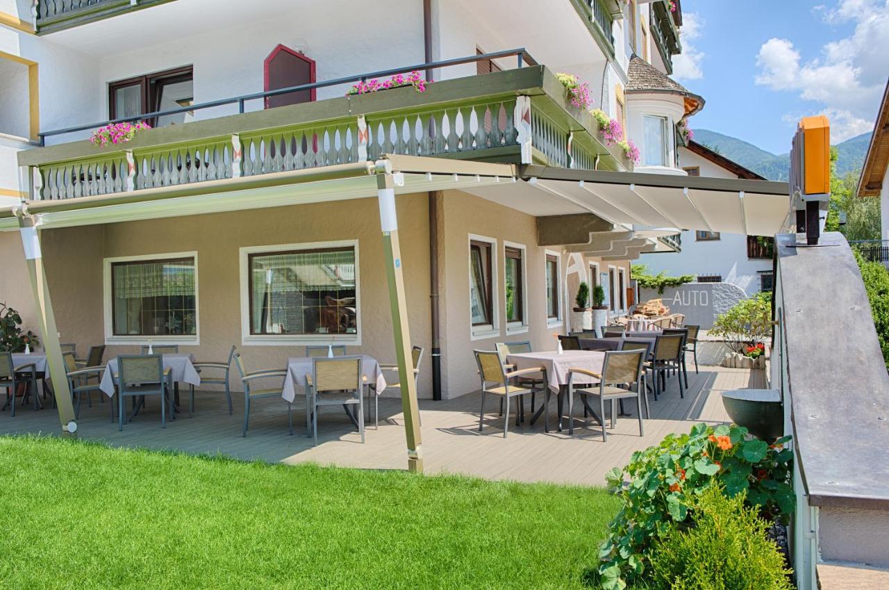 Hotel Gissbach Brunico Extérieur photo